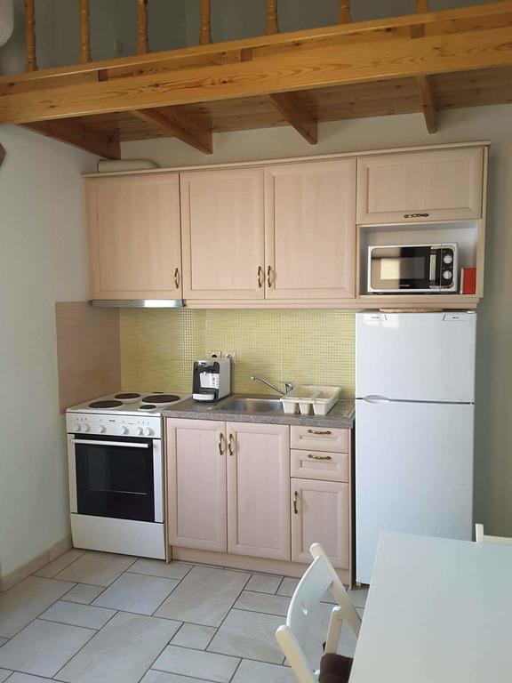 Frourio Apartments Chios Town Luaran gambar