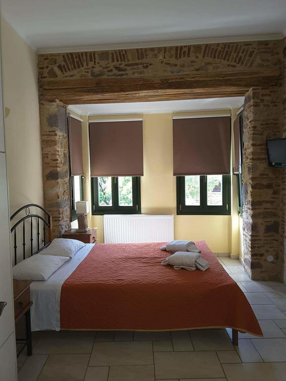 Frourio Apartments Chios Town Luaran gambar